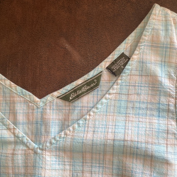 Eddie Bauer size small top - Picture 2 of 4